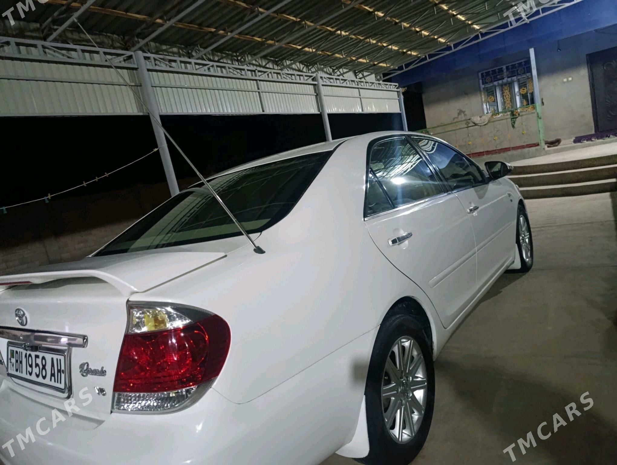 Toyota Camry 2004 - 185 000 TMT - Tejen - img 3