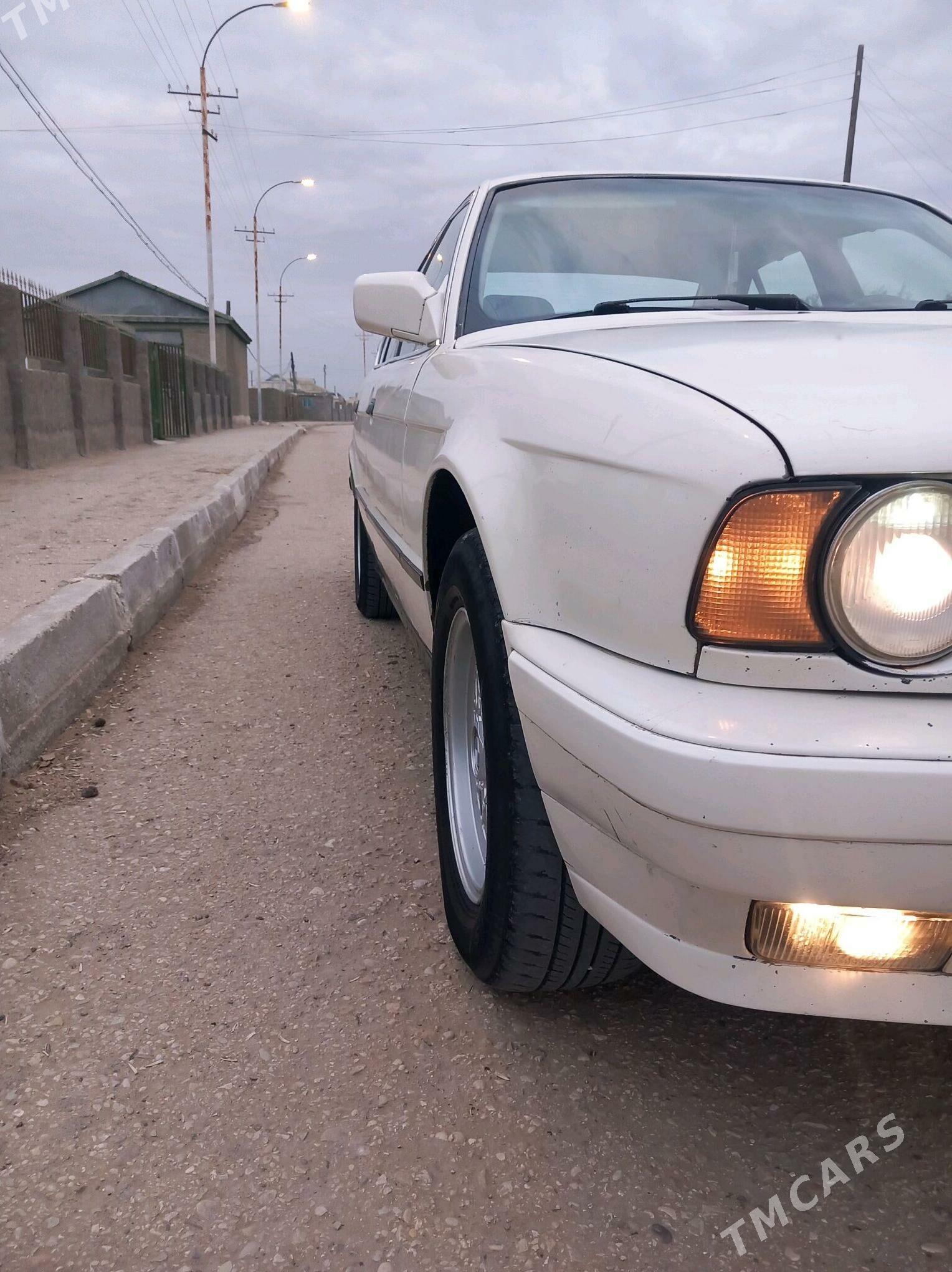 BMW 525 1991 - 63 000 TMT - Туркменбаши - img 10