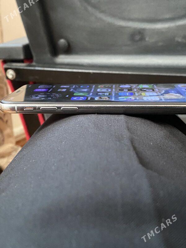 iphone x - Mary - img 4