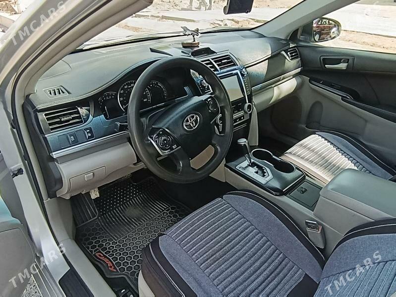 Toyota Camry 2012 - 200 000 TMT - Ходжамбаз - img 2