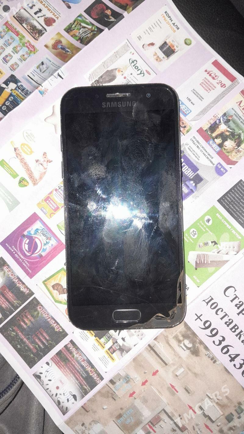 Galaxy a3 2017 - Хазар - img 2