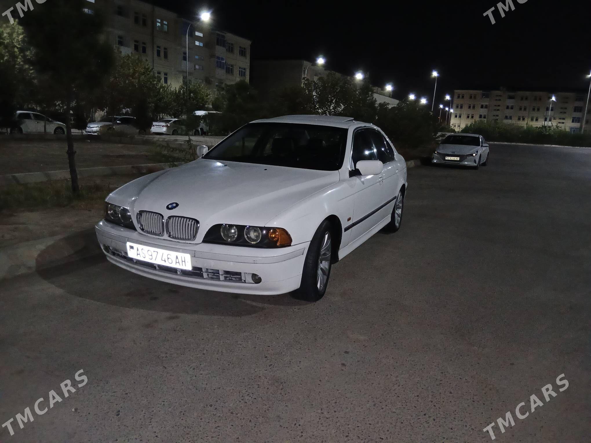 BMW E39 1998 - 105 000 TMT - Aşgabat - img 2