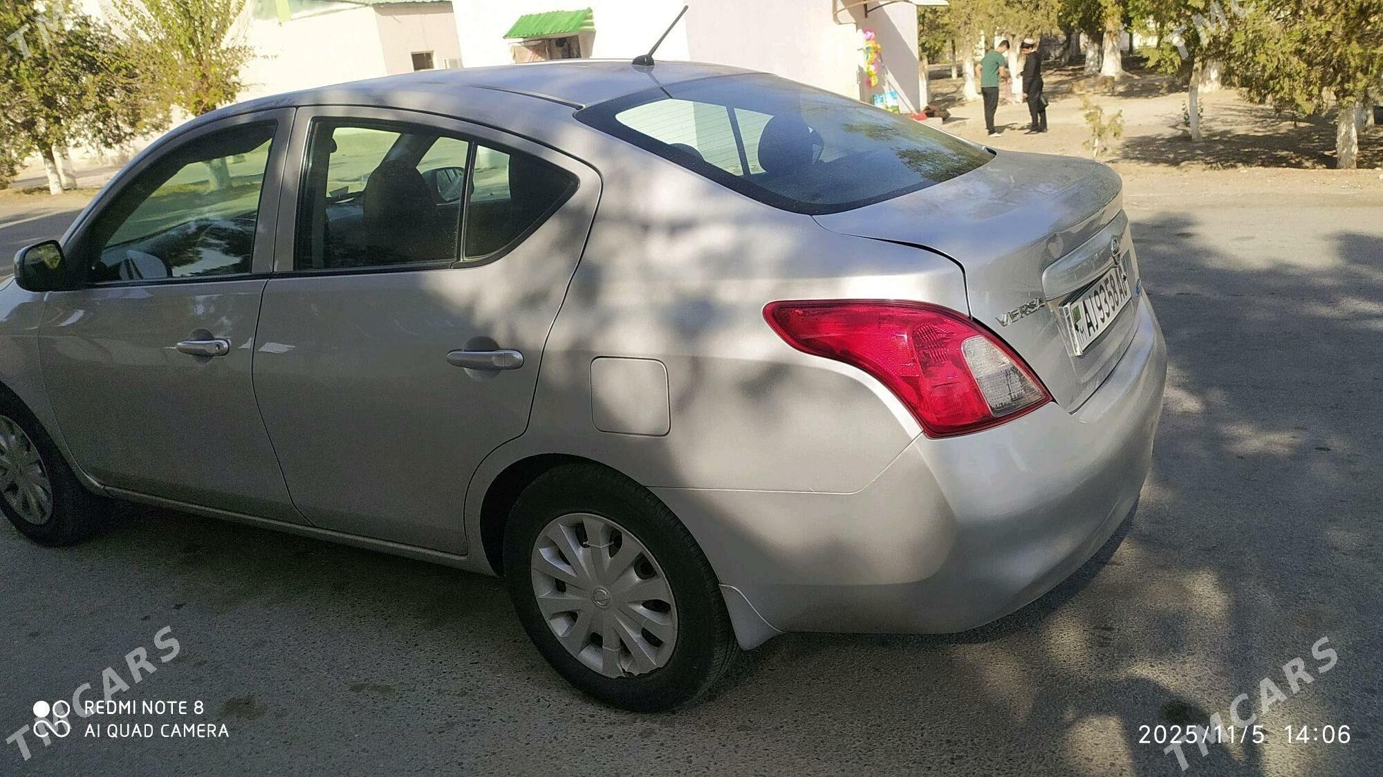 Nissan Versa 2012 - 120 000 TMT - Ашхабад - img 6