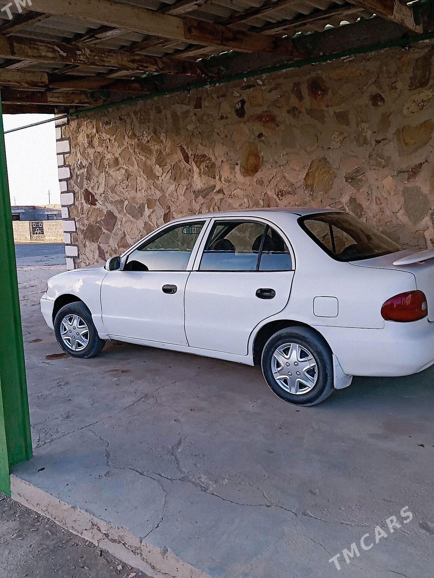 Hyundai Accent 1995 - 26 000 TMT - Bereket - img 2
