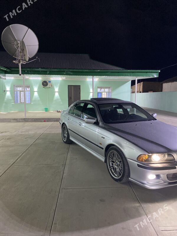 BMW 535 2001 - 140 000 TMT - Кака - img 1