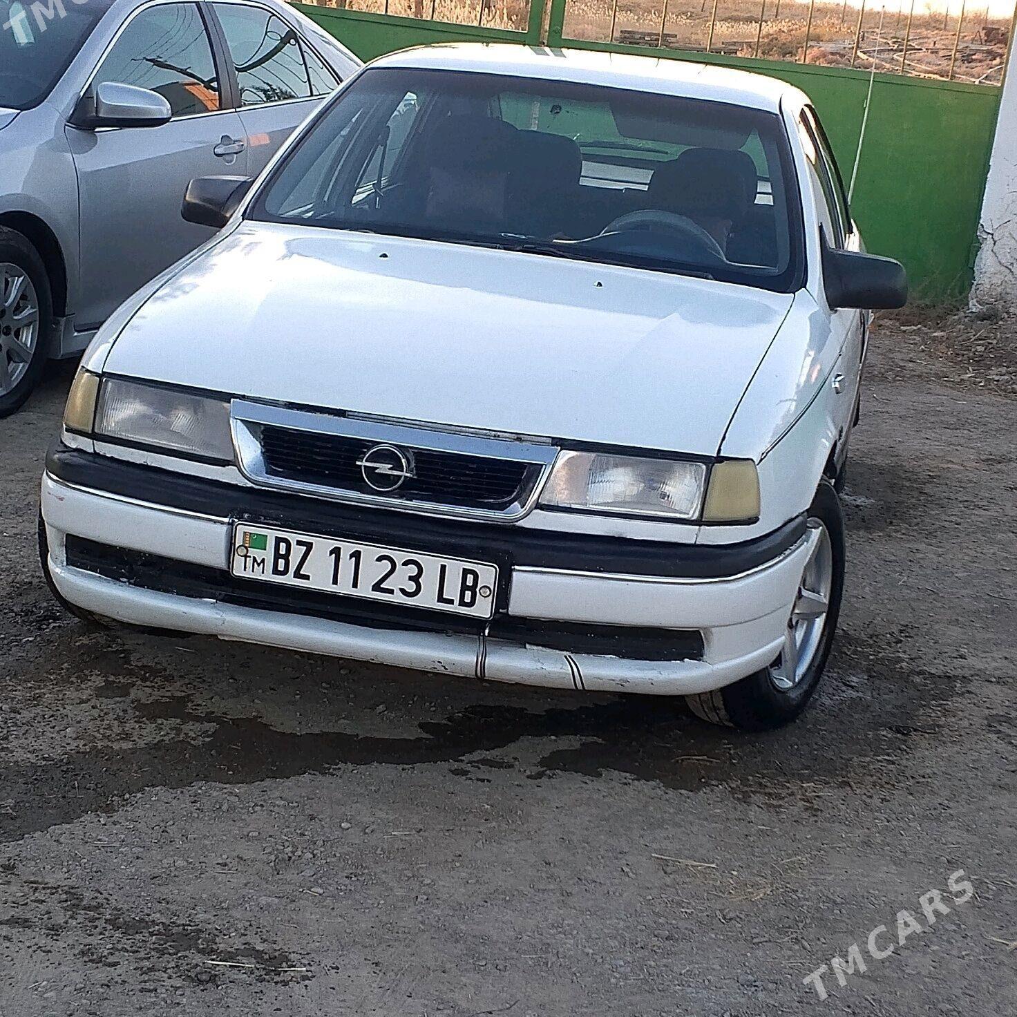 Opel Vectra 1993 - 35 000 TMT - Дянев - img 1
