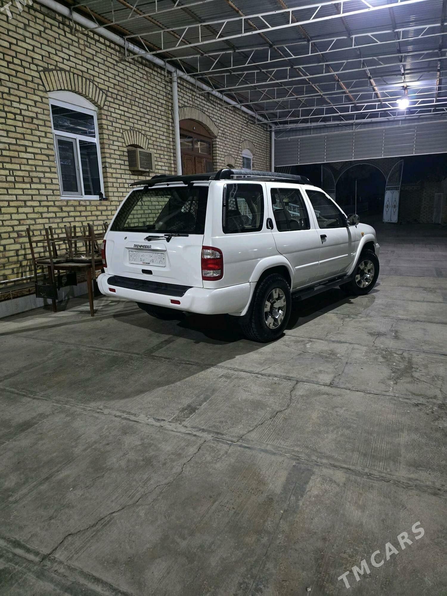 Nissan Pathfinder 2000 - 140 000 TMT - Мары - img 11