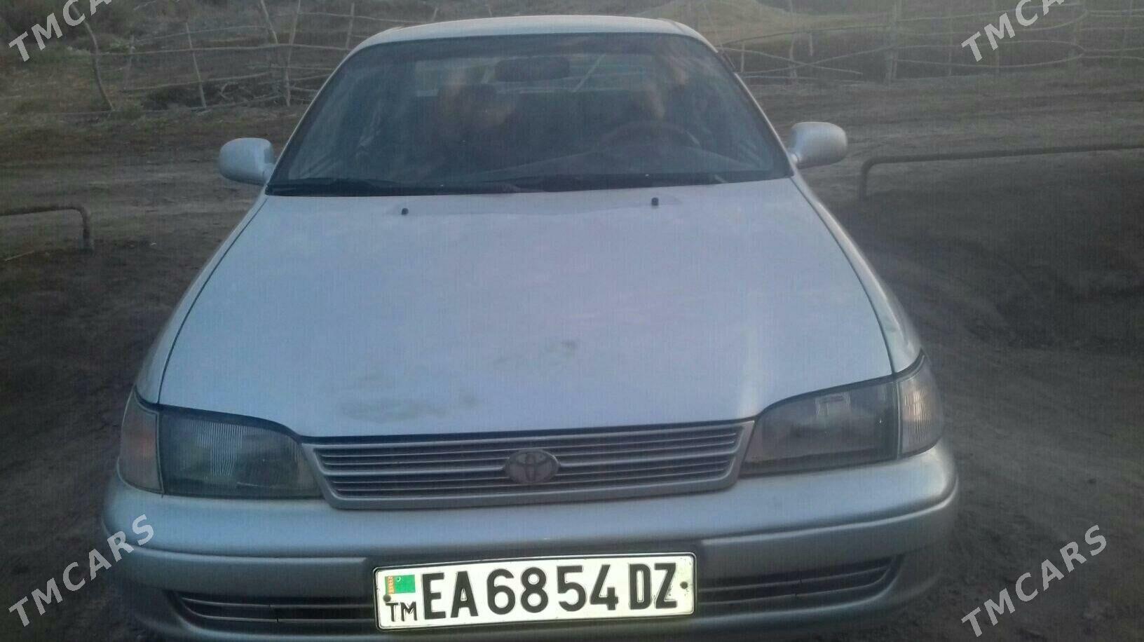 Toyota Carina 1994 - 79 000 TMT - етр. Туркменбаши - img 3