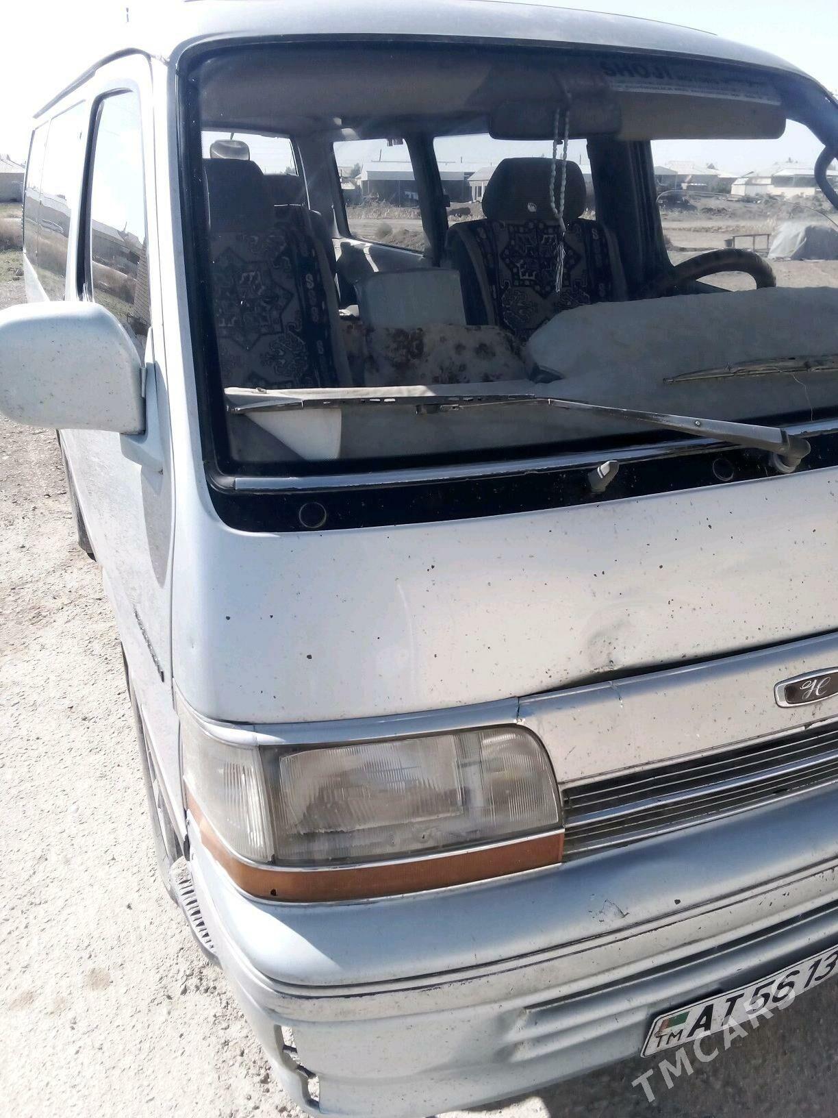 Toyota Hiace 1992 - 60 000 TMT - Murgap - img 3