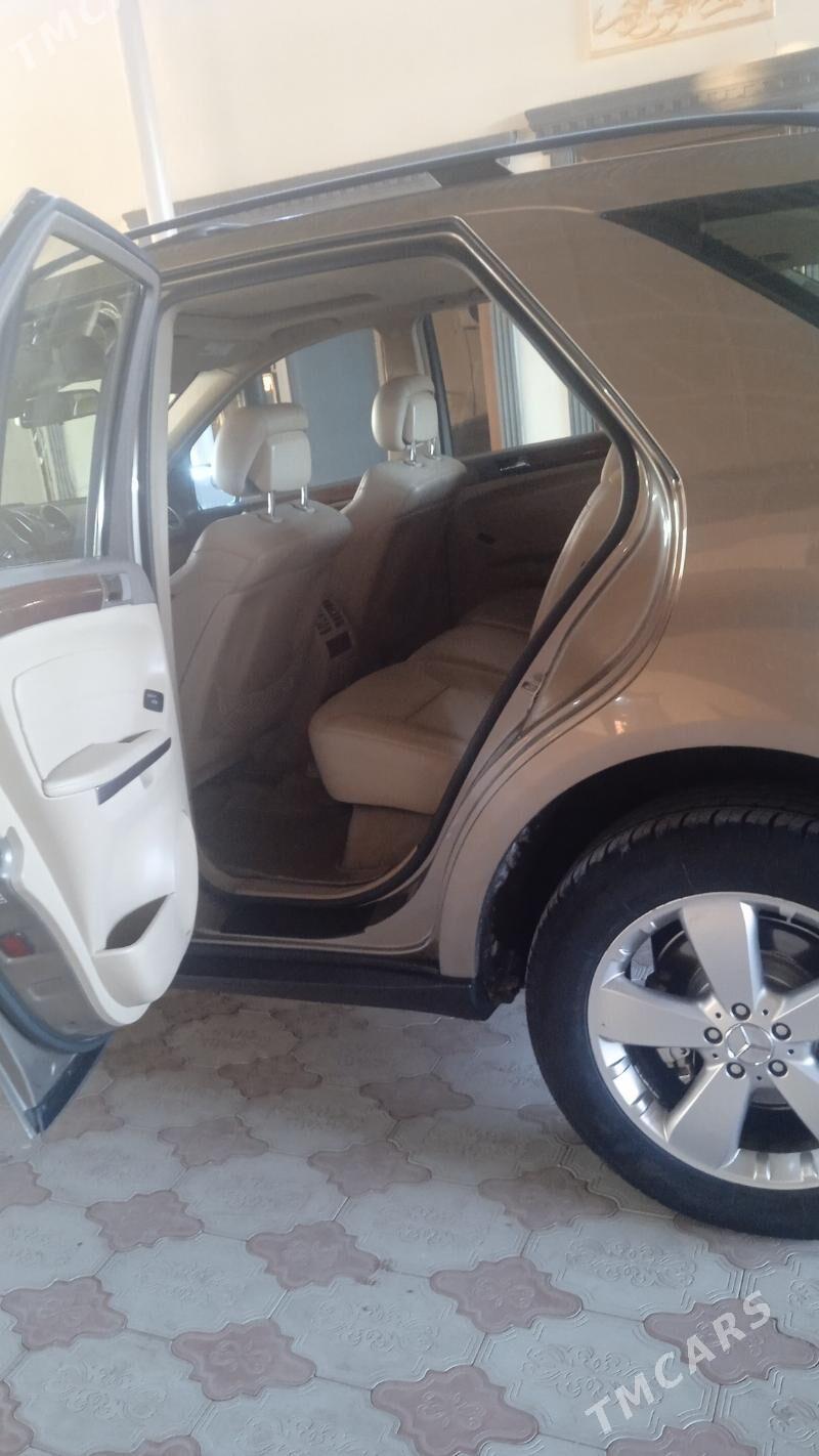 Mercedes-Benz ML350 2009 - 240 000 TMT - Мары - img 7