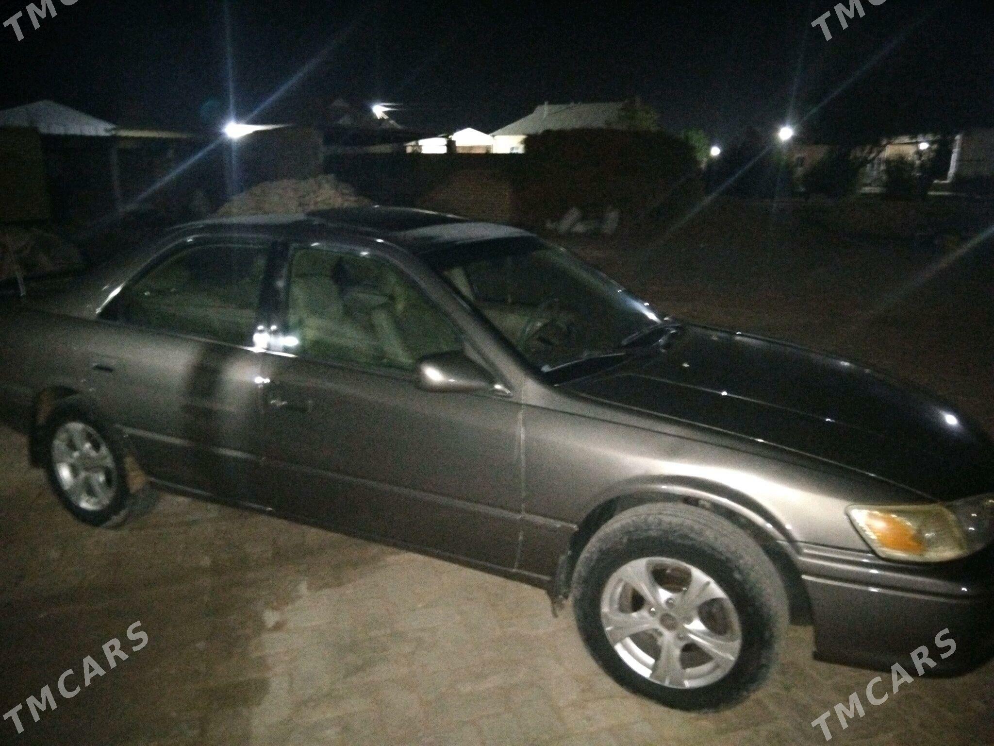 Toyota Camry 1998 - 135 000 TMT - Байрамали - img 1