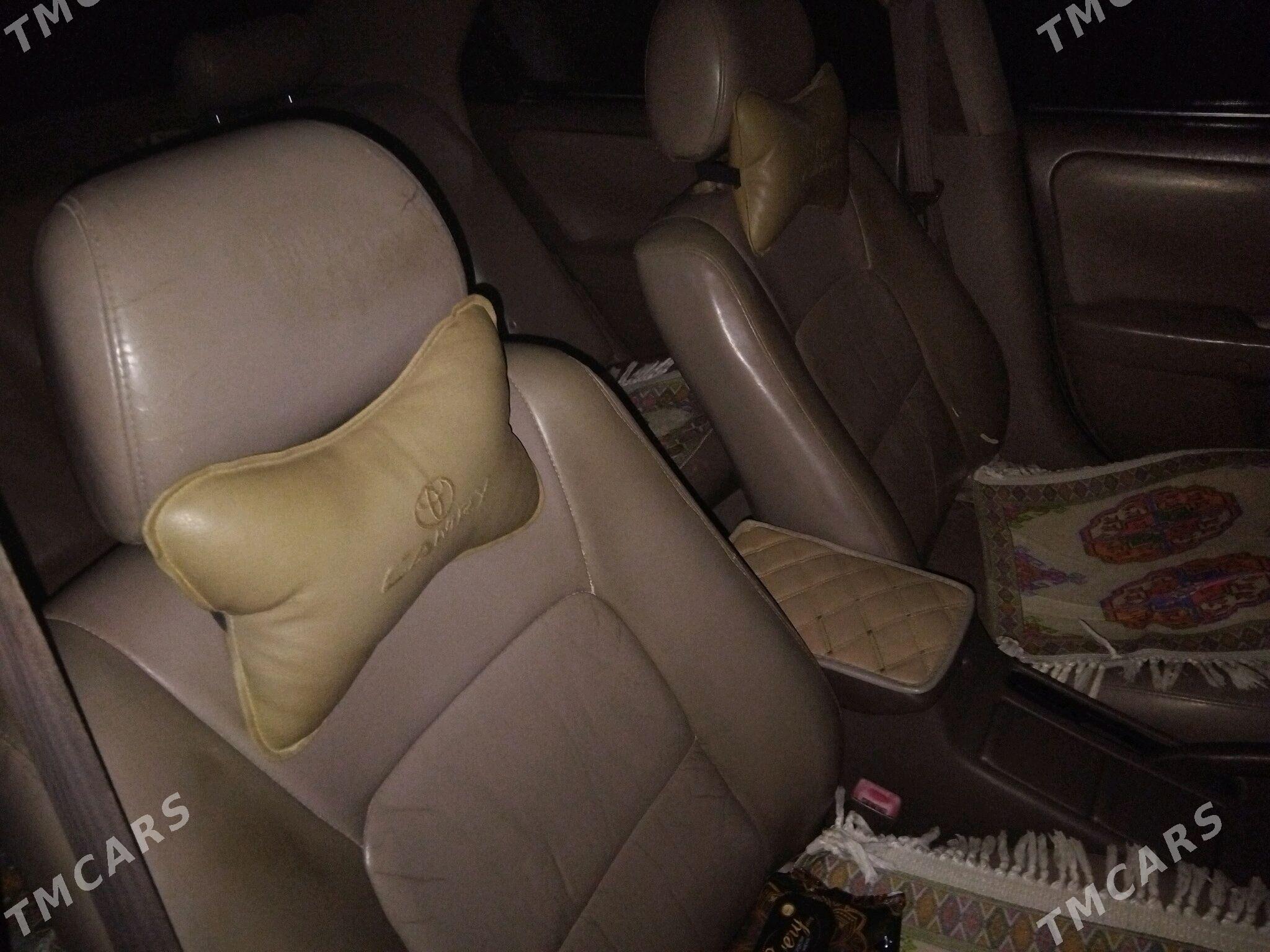 Toyota Camry 1998 - 135 000 TMT - Байрамали - img 4