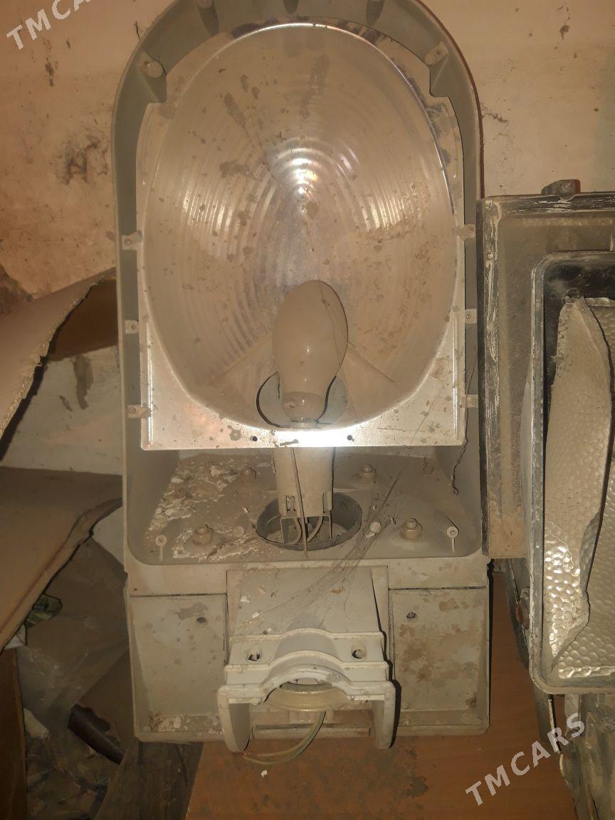 Projektorlar - Бекреве - img 1