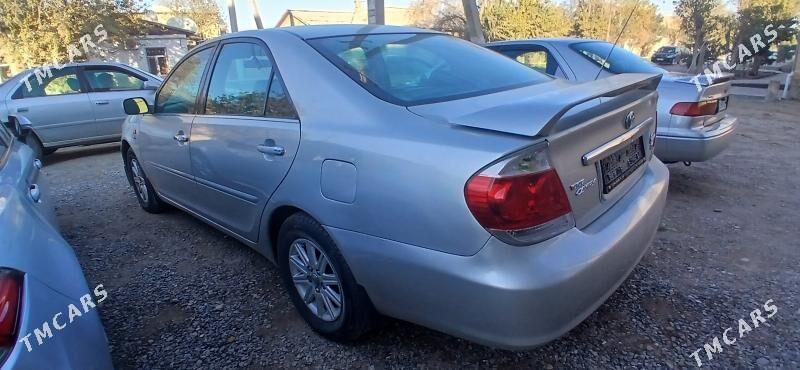 Toyota Camry 2003 - 180 000 TMT - Kerki - img 4