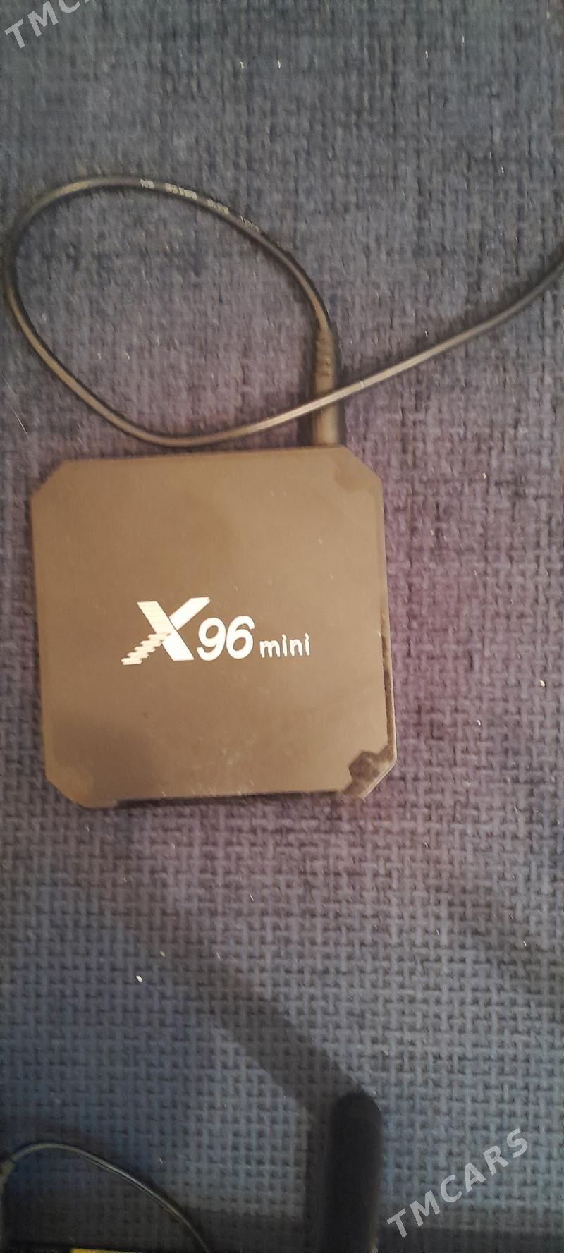 тюнер б/у. андроид. - 8 mkr - img 1