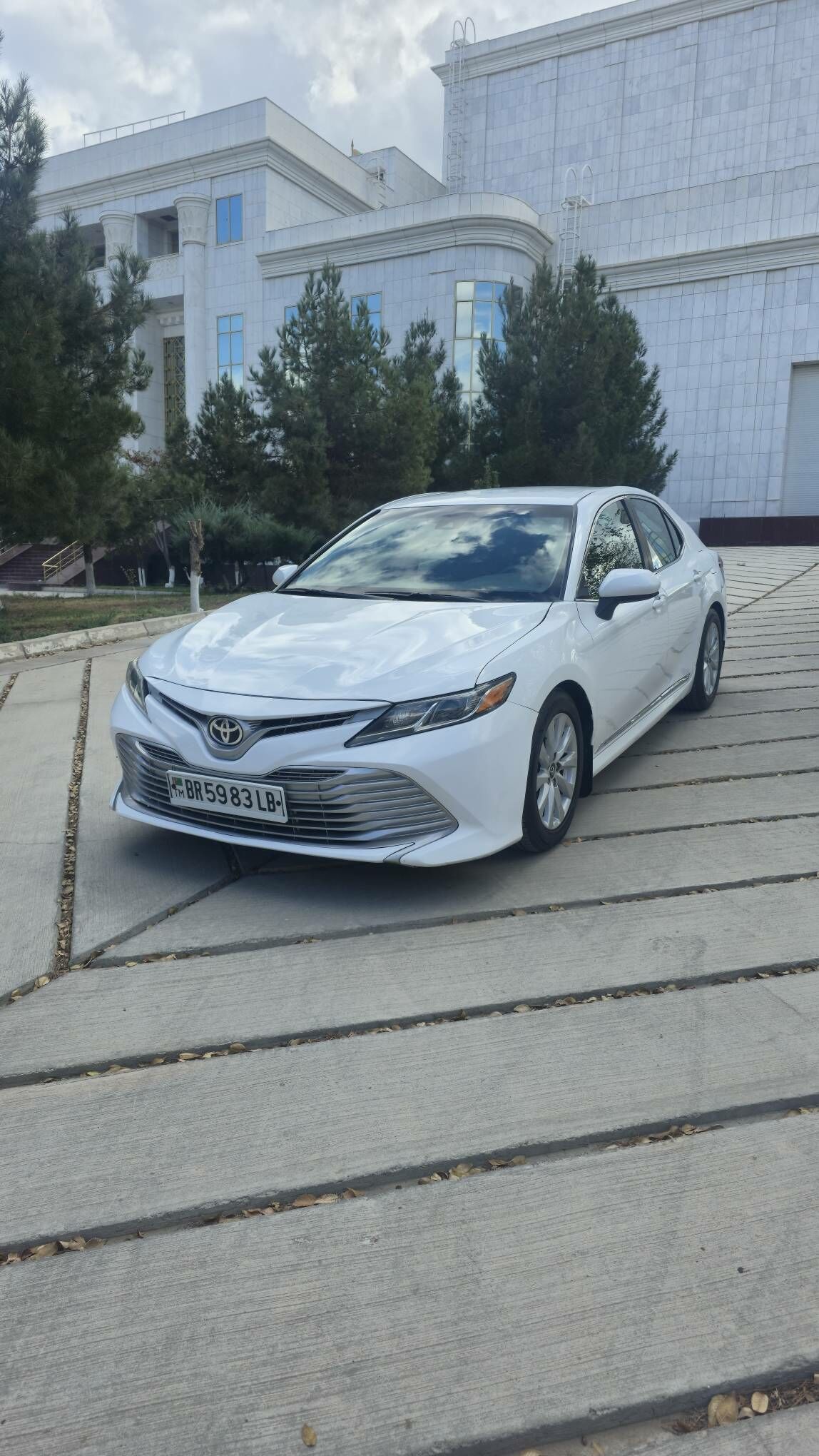 Toyota Camry 2018 - 285 000 TMT - Туркменабат - img 2
