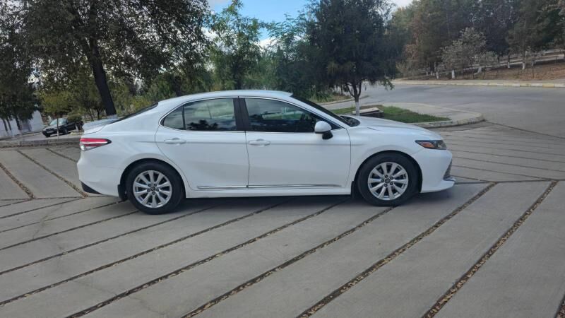 Toyota Camry 2018 - 285 000 TMT - Туркменабат - img 8