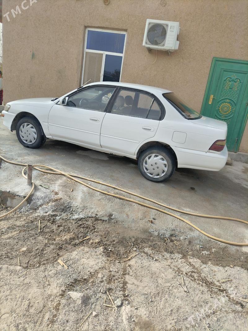 Toyota Corolla 1996 - 40 000 TMT - Гороглы (Тагта) - img 4