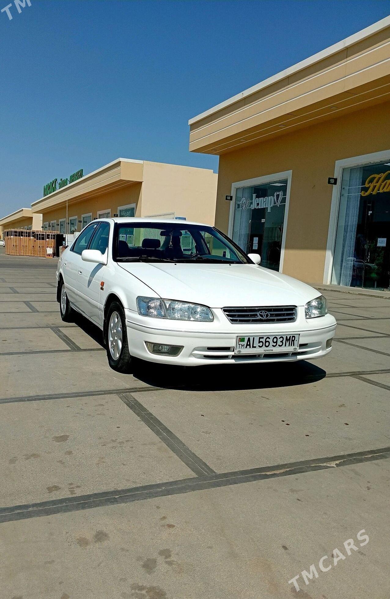 Toyota Camry 2001 - 145 000 TMT - Baýramaly - img 1