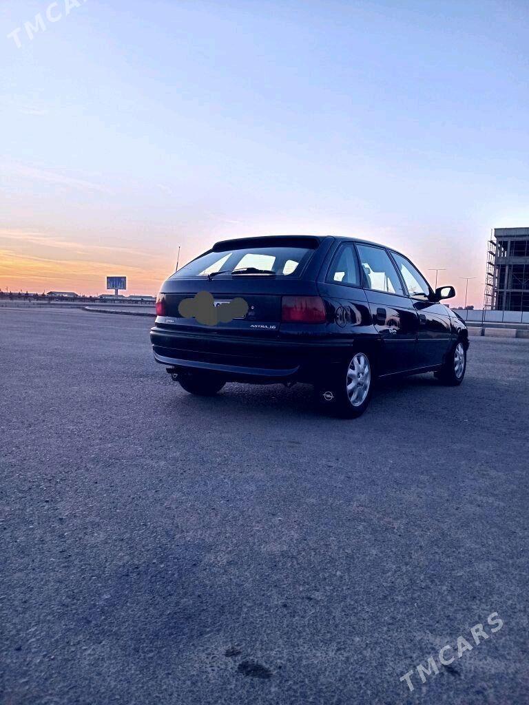Opel Astra 1995 - 53 000 TMT - Mary - img 3