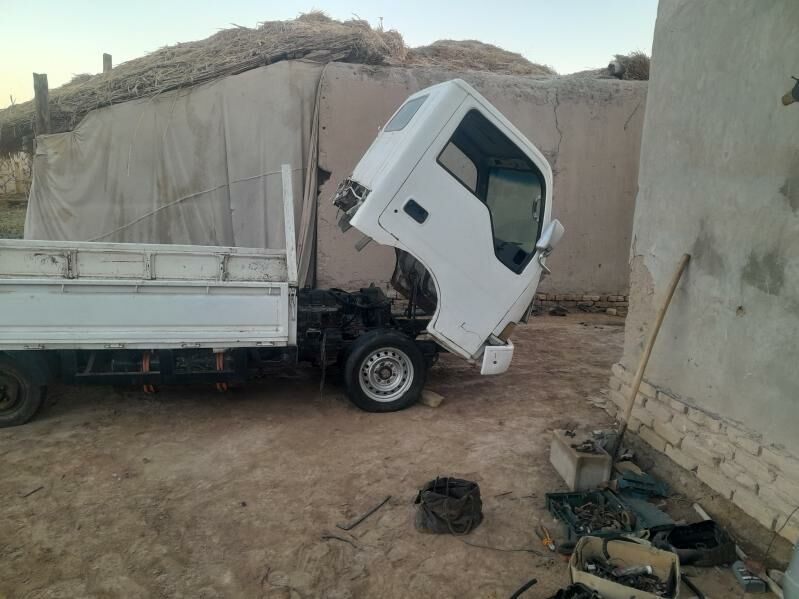 Kia Bongo 1999 - 55 000 TMT - Гурбансолтан Едже - img 2