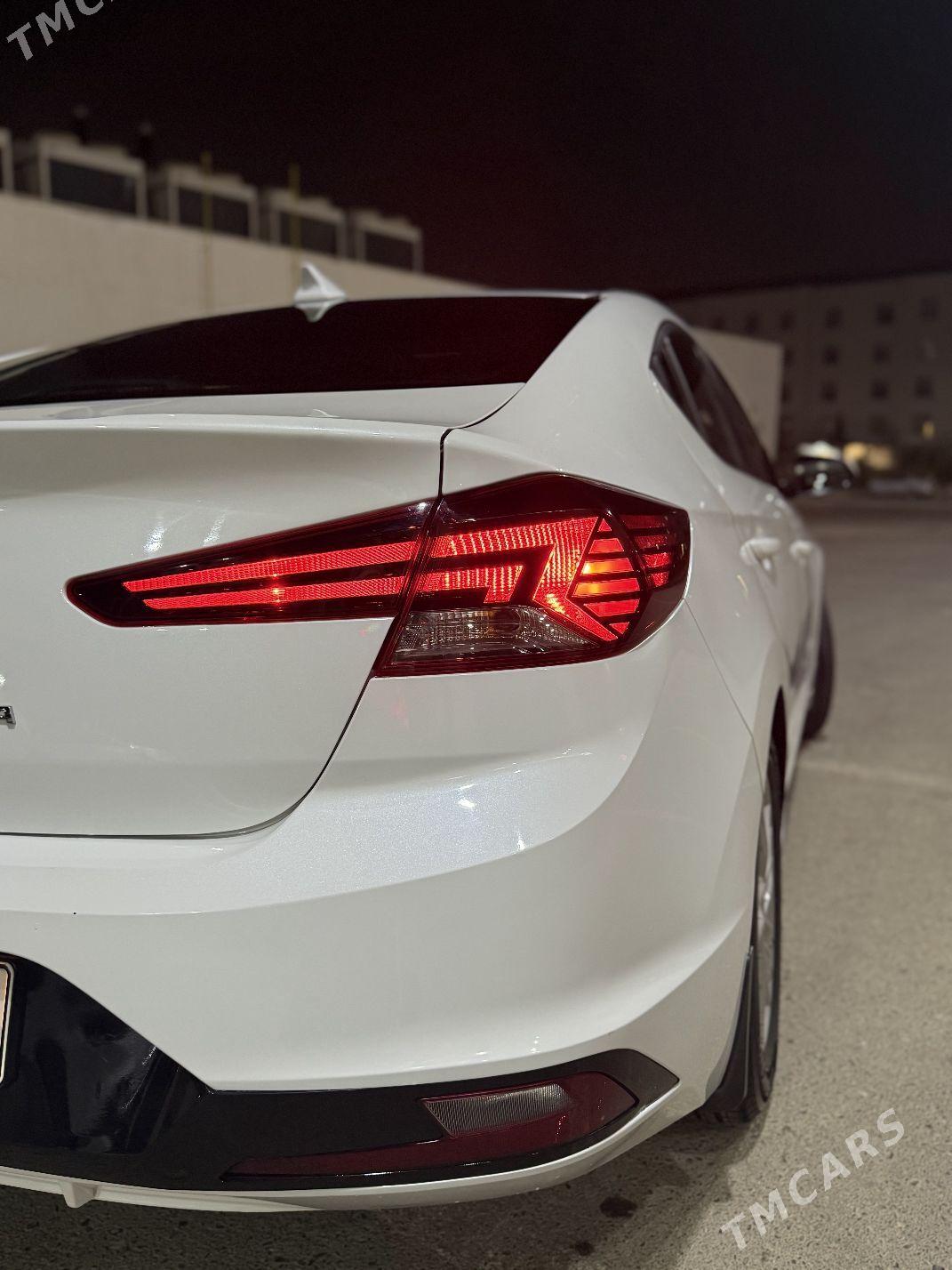Hyundai Elantra 2020 - 210 000 TMT - Ашхабад - img 2