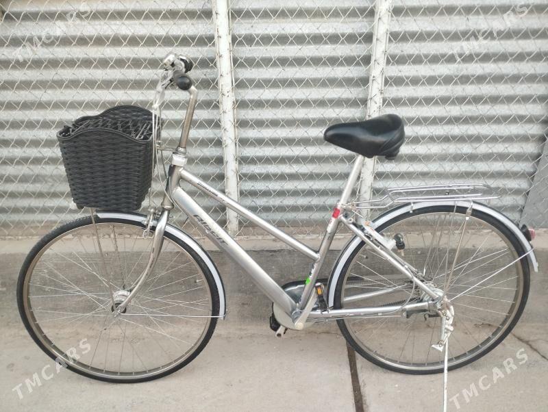 27 BRIDGESTONE ALBELT YAPON - Mary - img 4