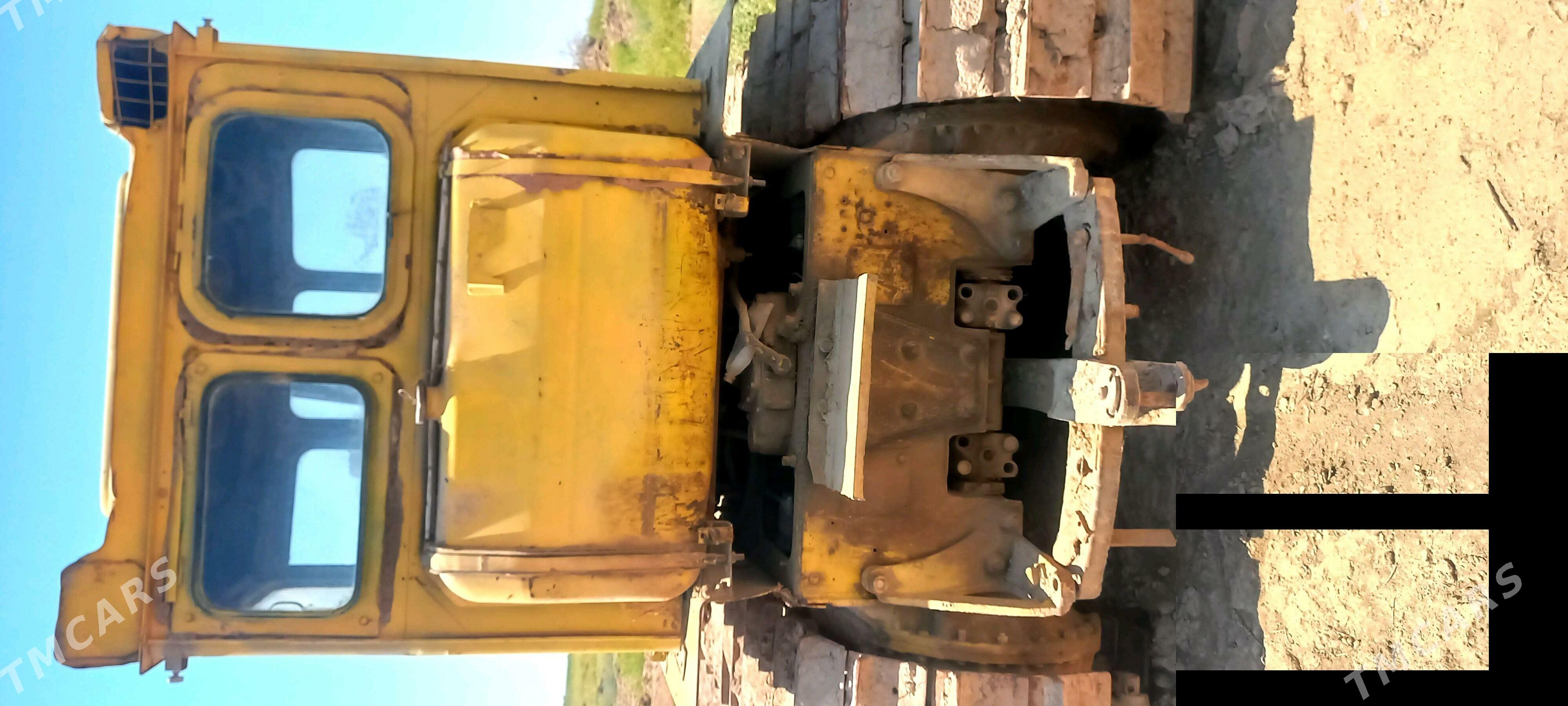 MTZ 80 1995 - 25 000 TMT - Tejen - img 3