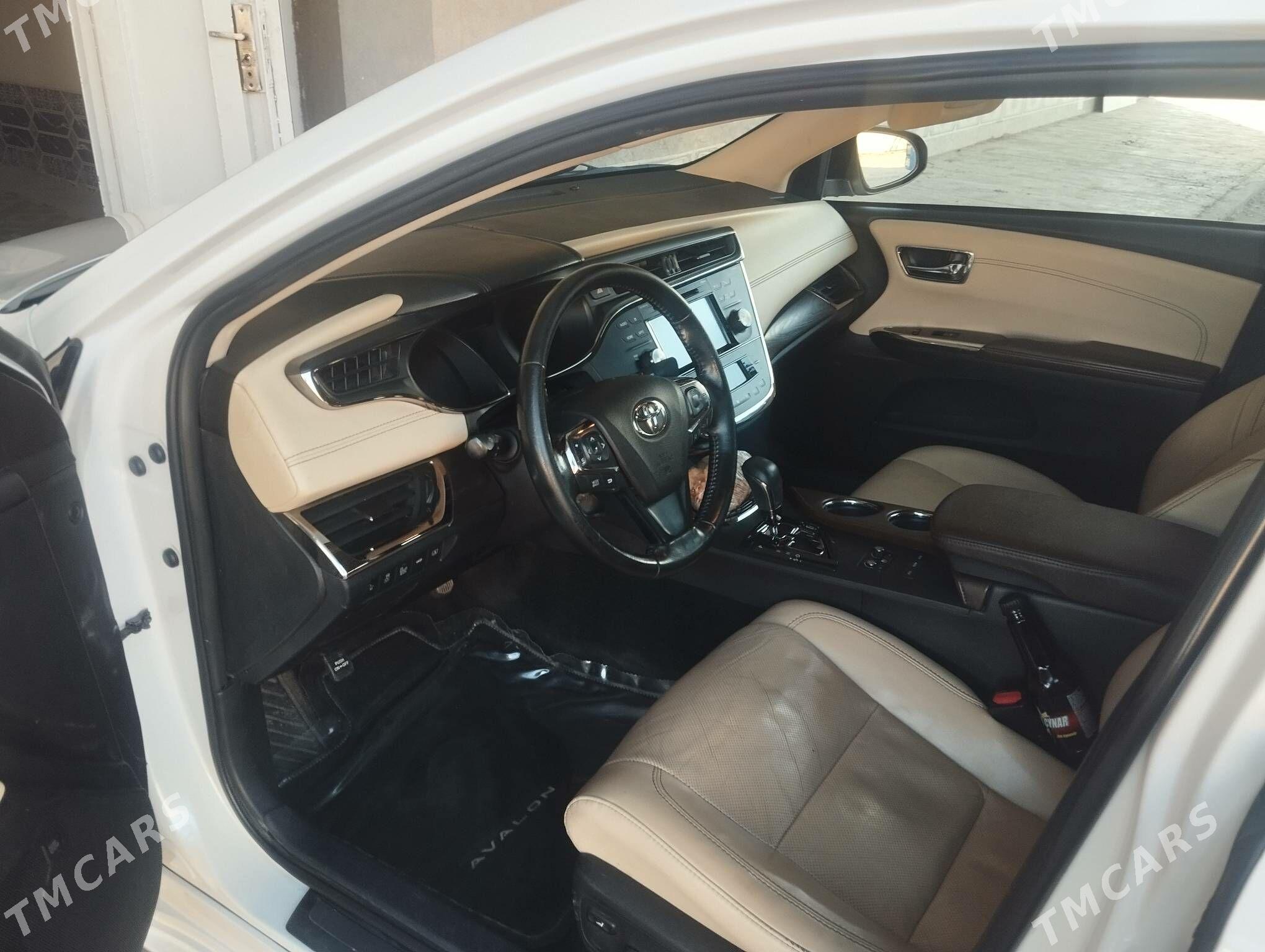 Toyota Avalon 2018 - 330 000 TMT - Çärjew - img 6