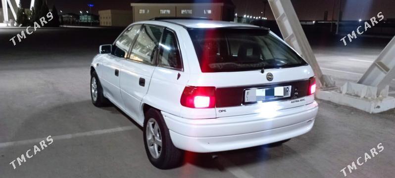 Opel Astra 1992 - 34 000 TMT - Mary - img 4