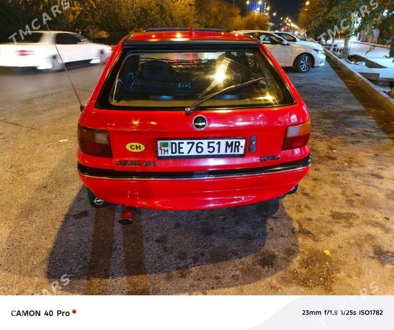 Opel Astra 1992 - 35 000 TMT - Mary - img 4