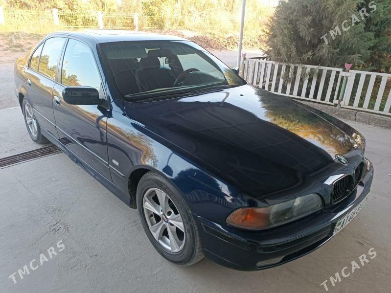 BMW E39 1998 - 85 000 TMT - Чарджоу - img 1
