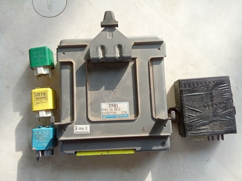 MAZDA 626 kompiuteri-releleri 300 TMT - Кака - img 1