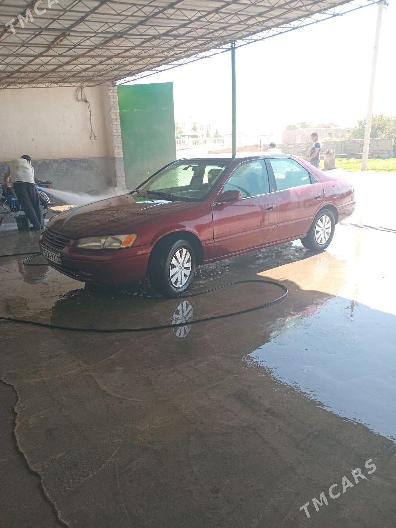 Toyota Camry 1999 - 120 000 TMT - Farap - img 1