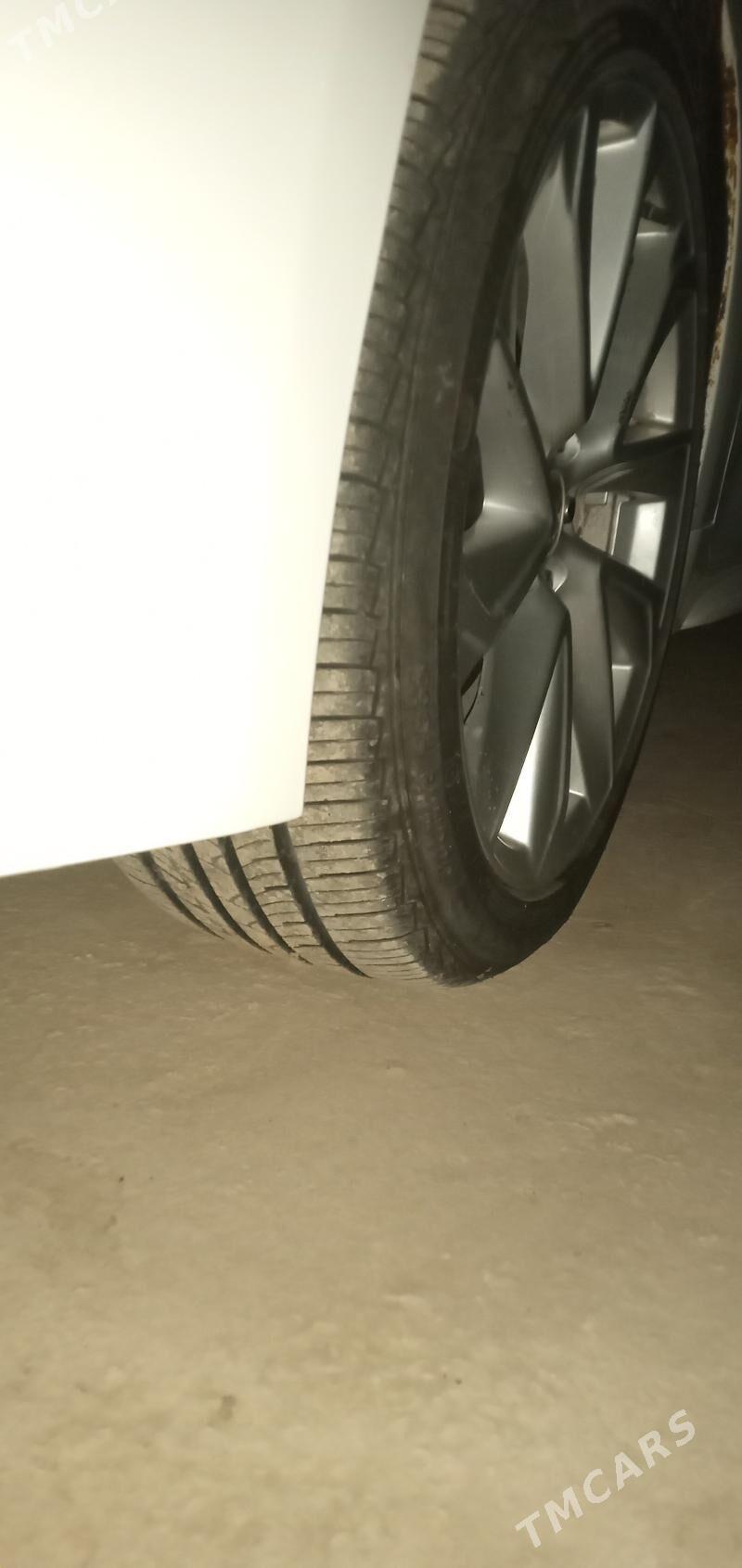 Toyota Corolla 2021 - 220 000 TMT - Дашогуз - img 3