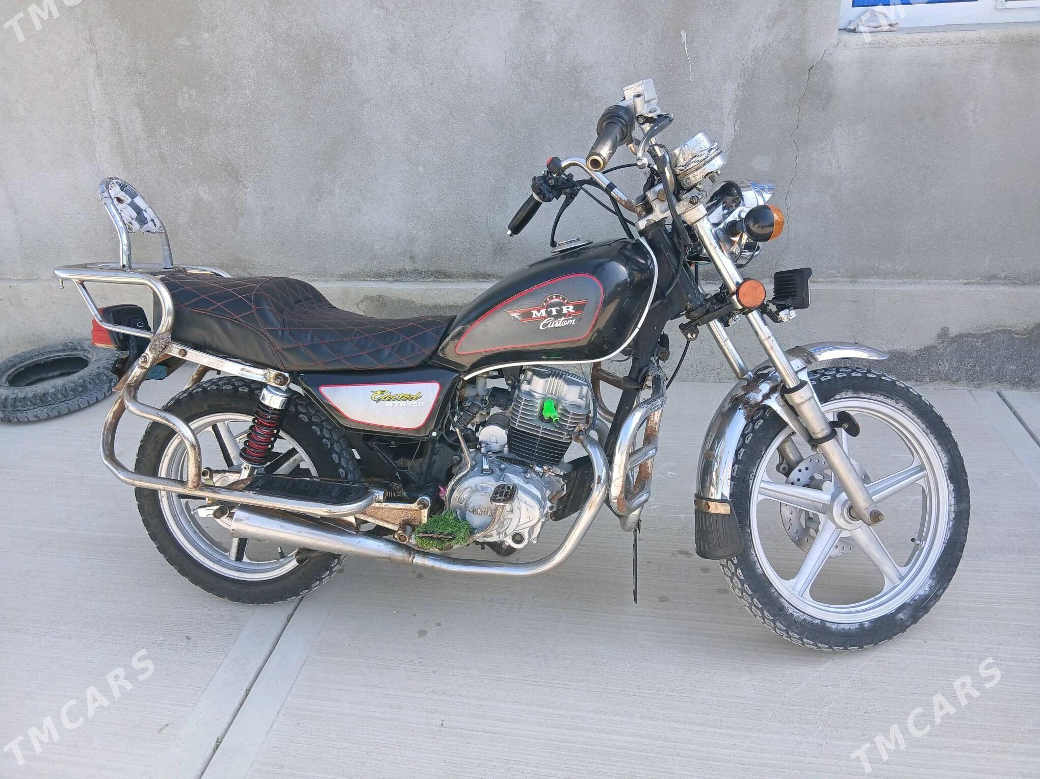 Fekon FK150-8G 2014 - 10 800 TMT - Bäherden - img 2