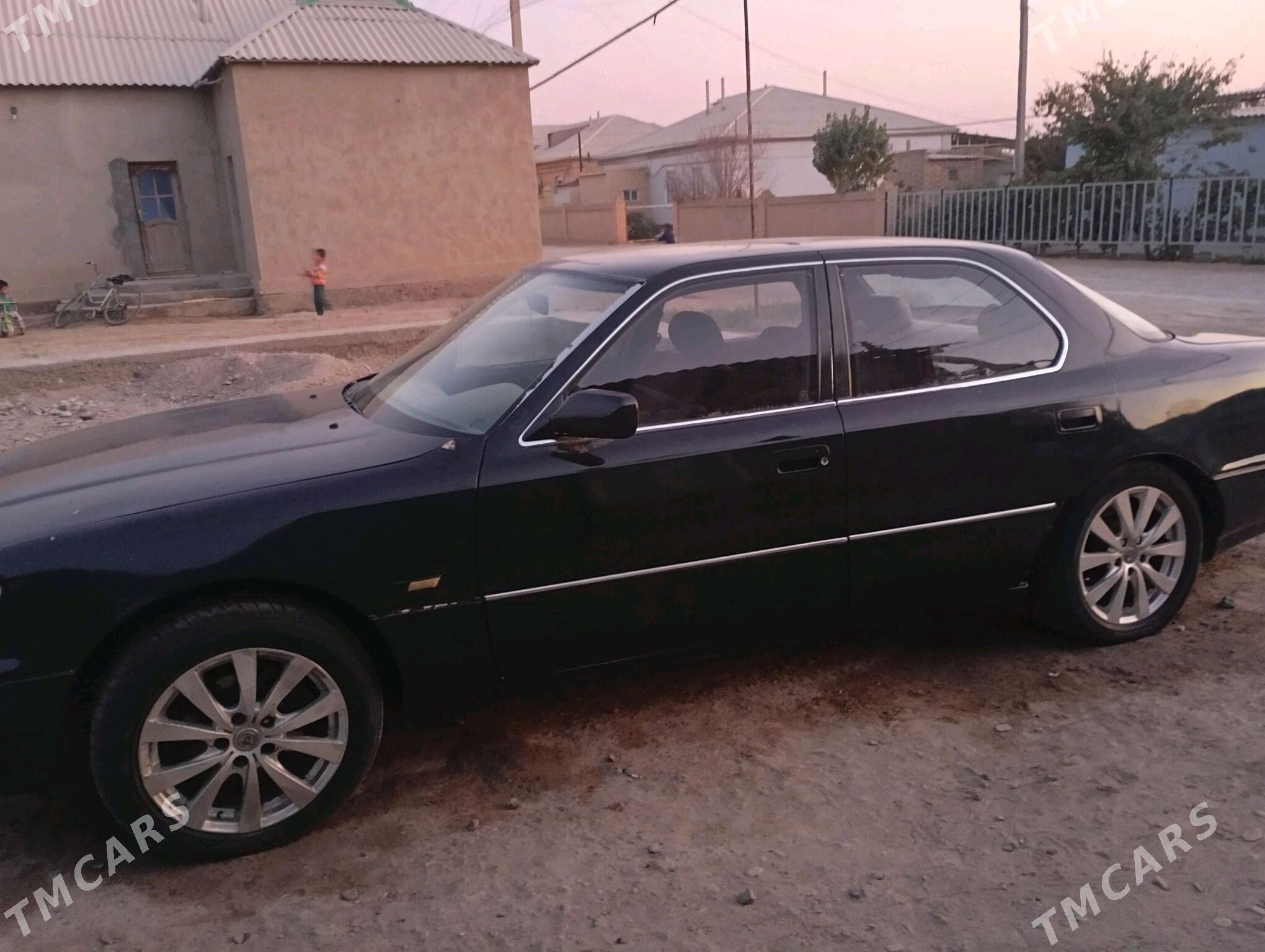 Lexus LS 400 1993 - 30 000 TMT - Мары - img 2