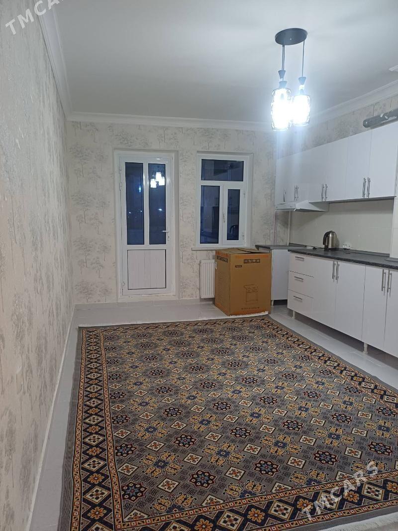 4 комнат 2 этаж 40 дом - Туркменабат - img 8