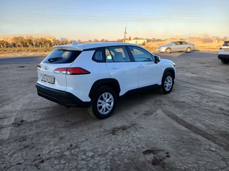 Toyota Corolla Cross 2025 - 320 000 TMT - Daşoguz - img 4