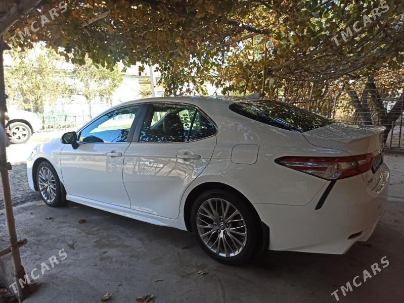 Toyota Camry 2020 - 370 000 TMT - Кёнеургенч - img 9