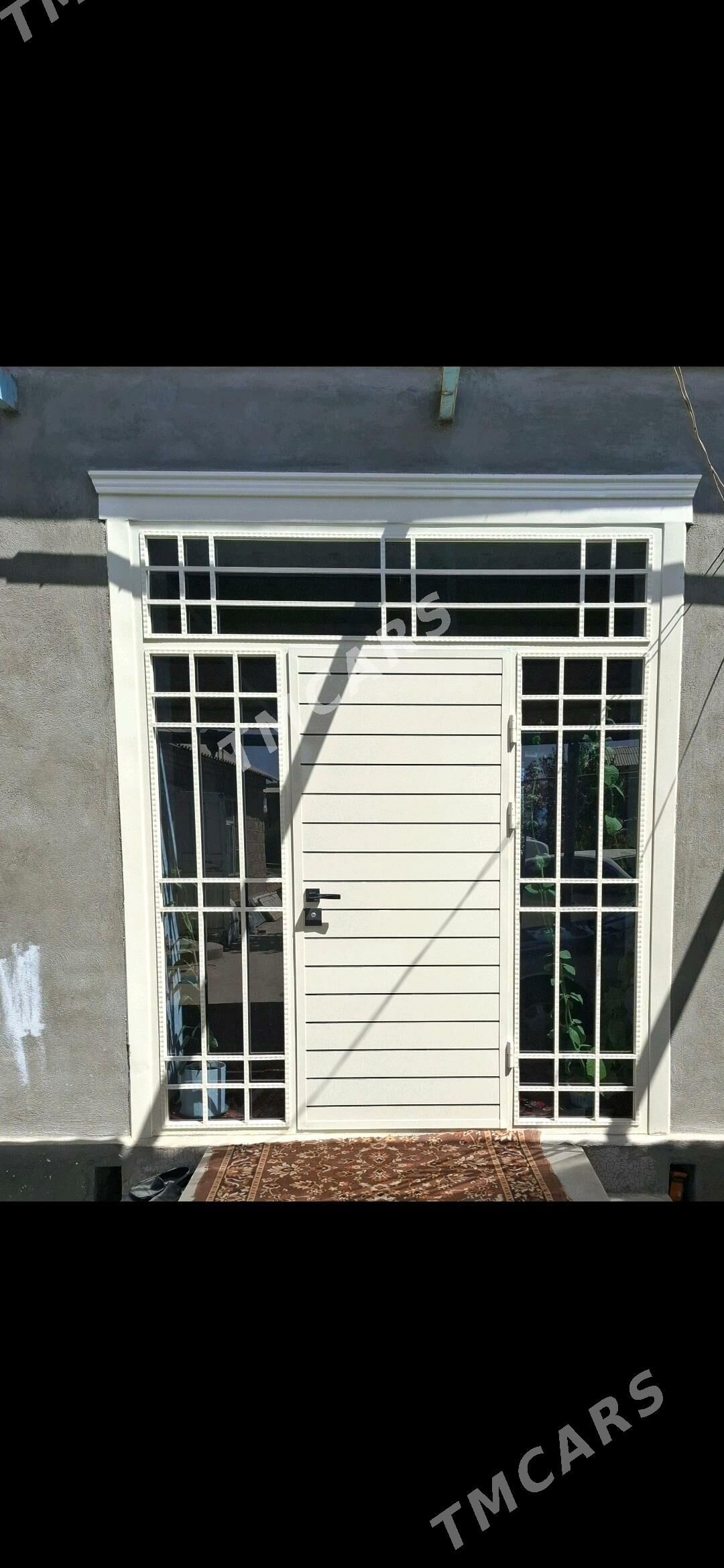 Dasky we icki gapylar - Mary - img 3