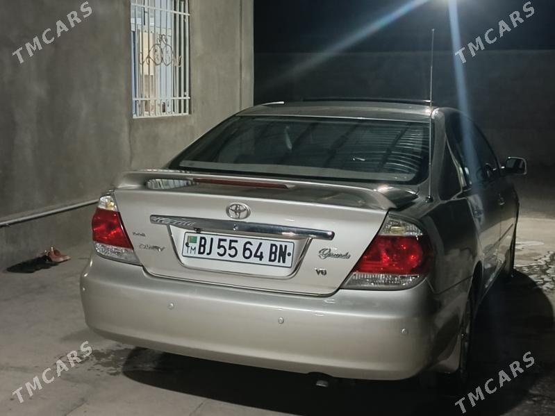 Toyota Camry 2005 - 208 000 TMT - Gyzylarbat - img 4