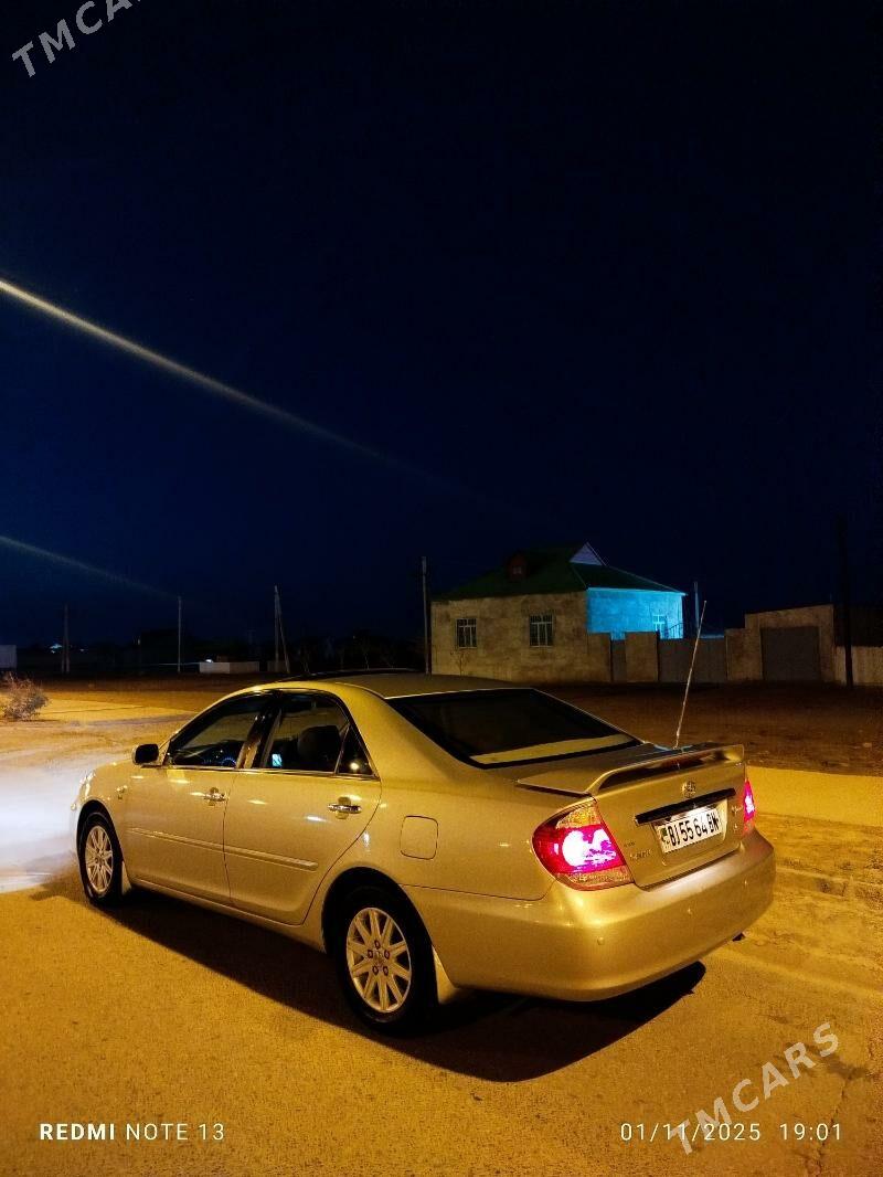 Toyota Camry 2005 - 208 000 TMT - Gyzylarbat - img 2