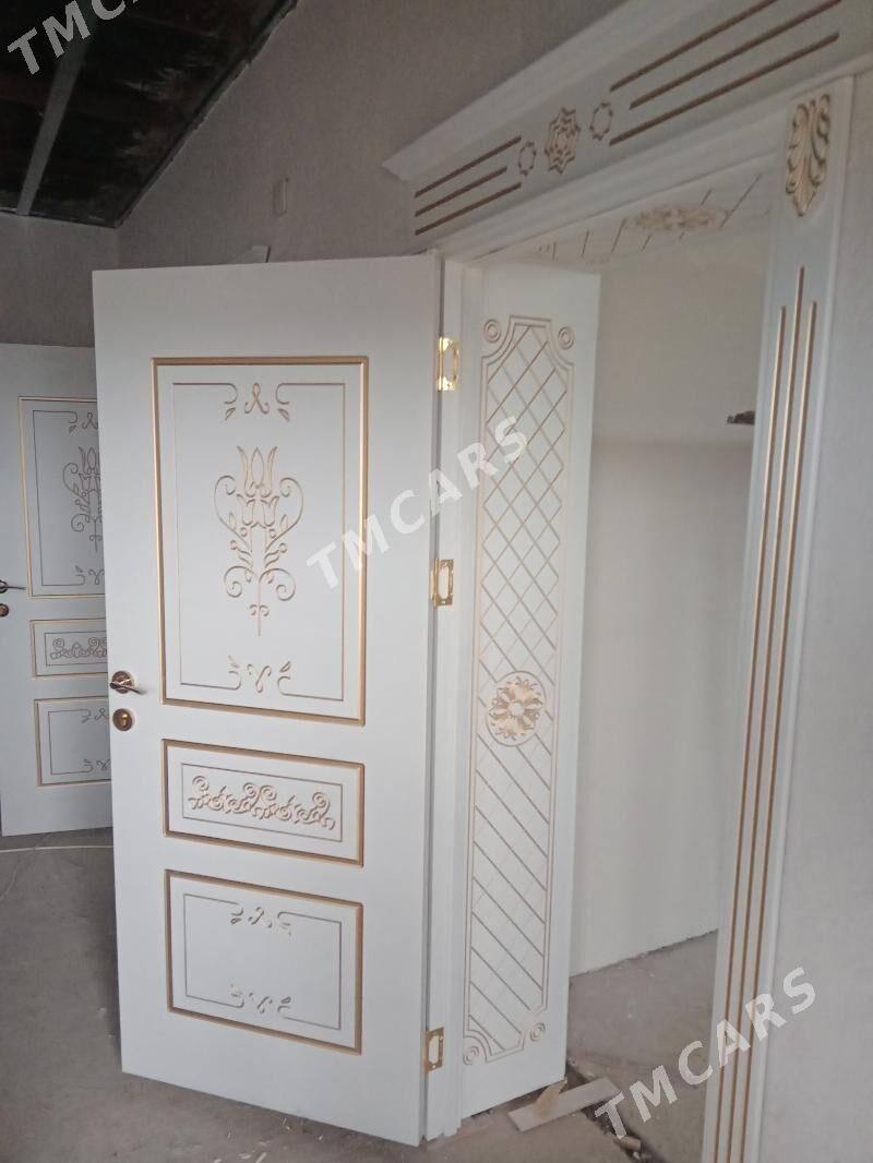 Dasky we icki gapylar - Mary - img 6