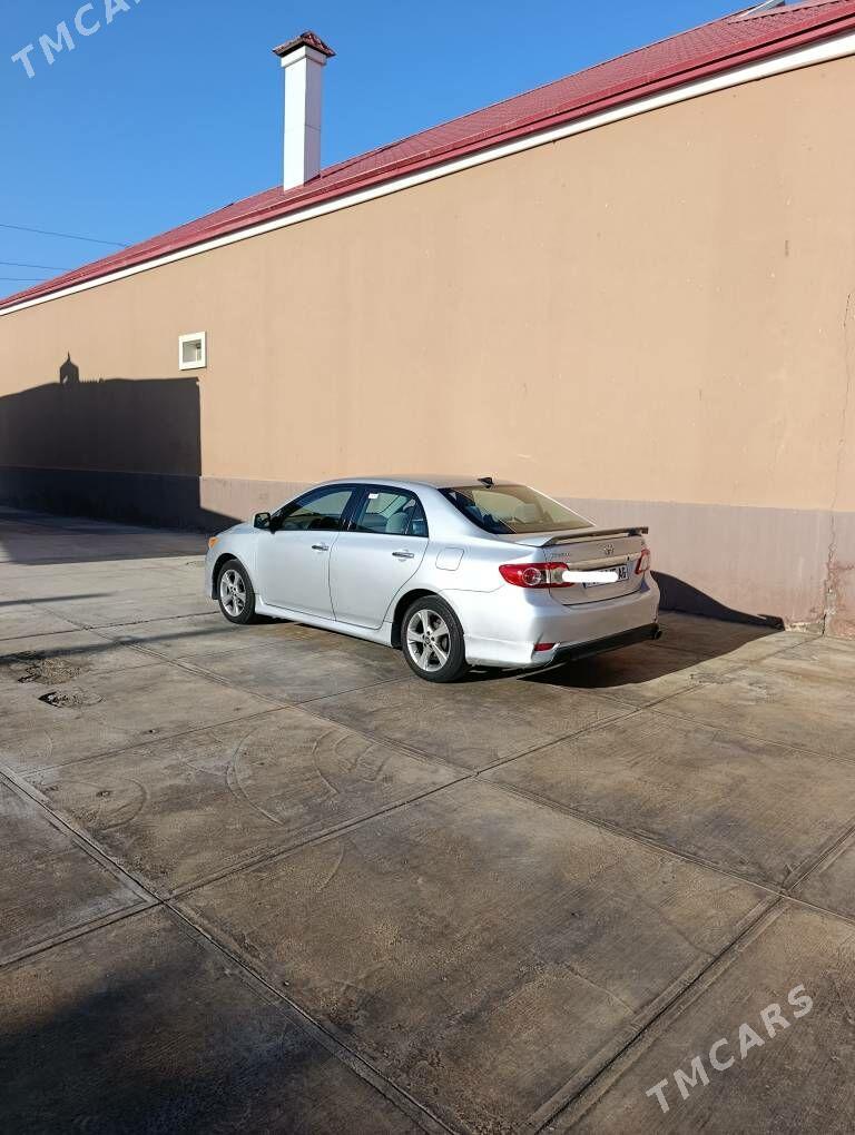 Toyota Corolla 2011 - 167 000 TMT - Ашхабад - img 3