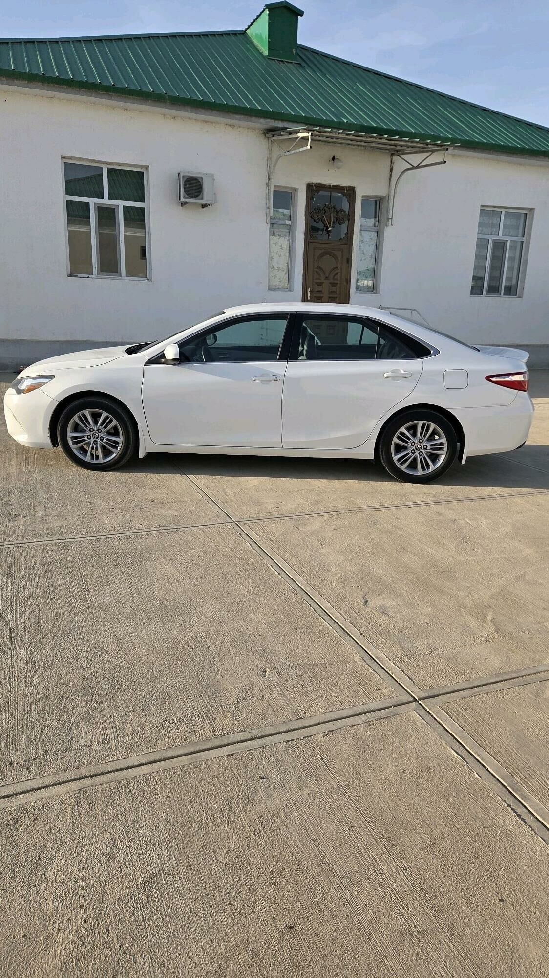 Toyota Camry 2017 - 280 000 TMT - Гёкдепе - img 2