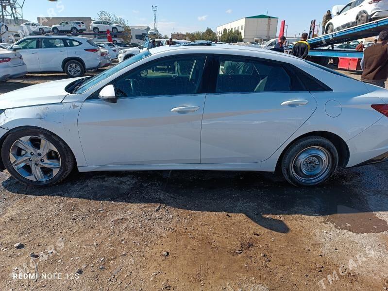 Hyundai Elantra 2021 - 250 000 TMT - Мары - img 2