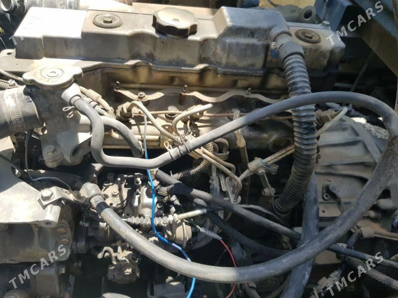 Mitsubishi Canter 2008 - 290 000 TMT - Aşgabat - img 9