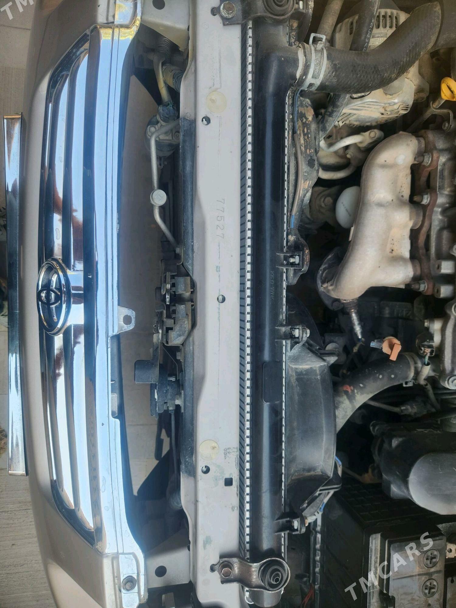 Toyota Camry 1998 - 159 000 TMT - Saýat - img 9