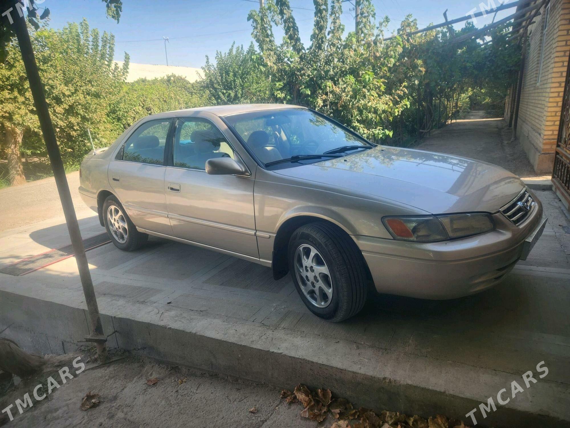 Toyota Camry 1998 - 159 000 TMT - Saýat - img 2